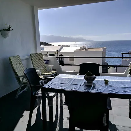 Ocean Breeze Faro Apartment *