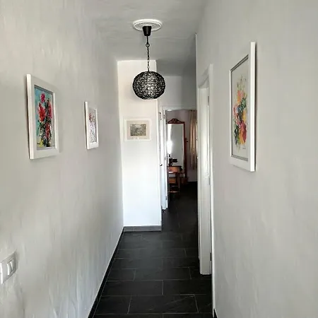 Ocean Breeze Faro Apartment Sardina
