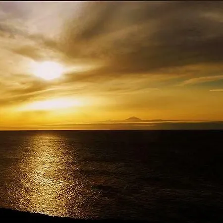 Ocean Breeze Faro Apartment *